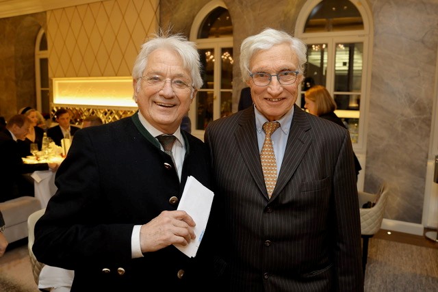 Clubmeister Josef Redl mit SKH Prinz Luitpold von Bayern